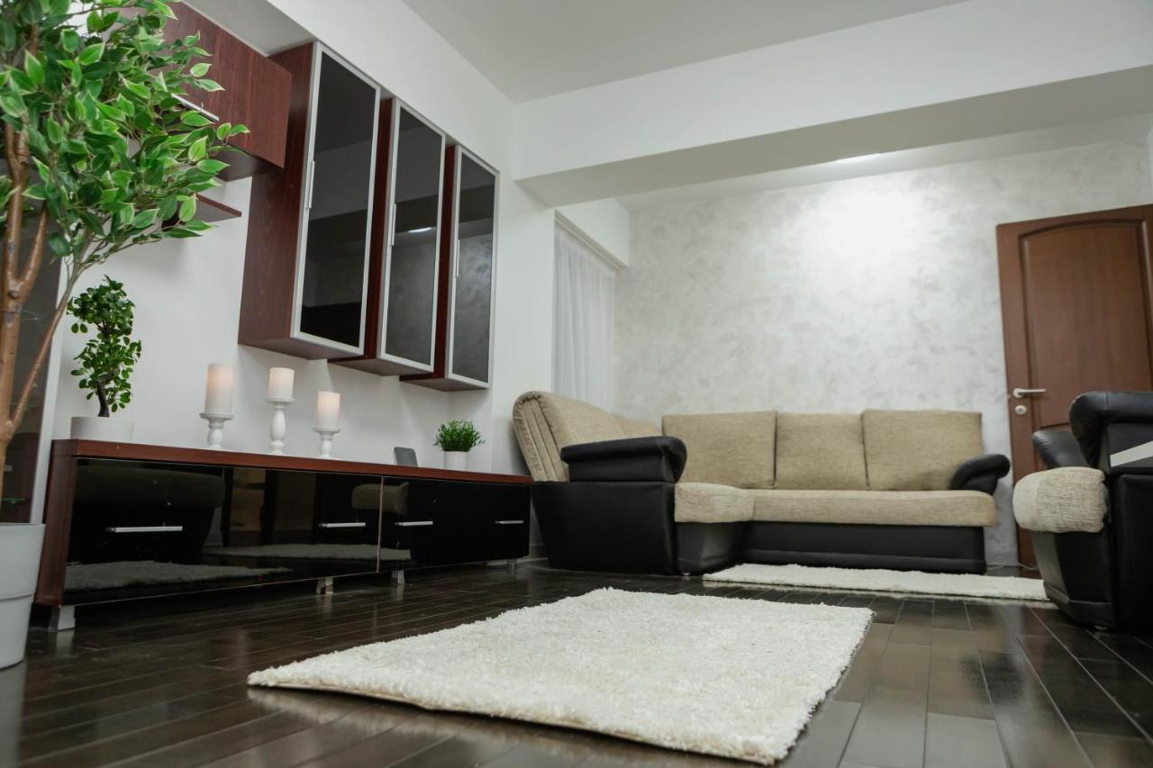 Exclusive Apartment Giurgiu Exterior foto